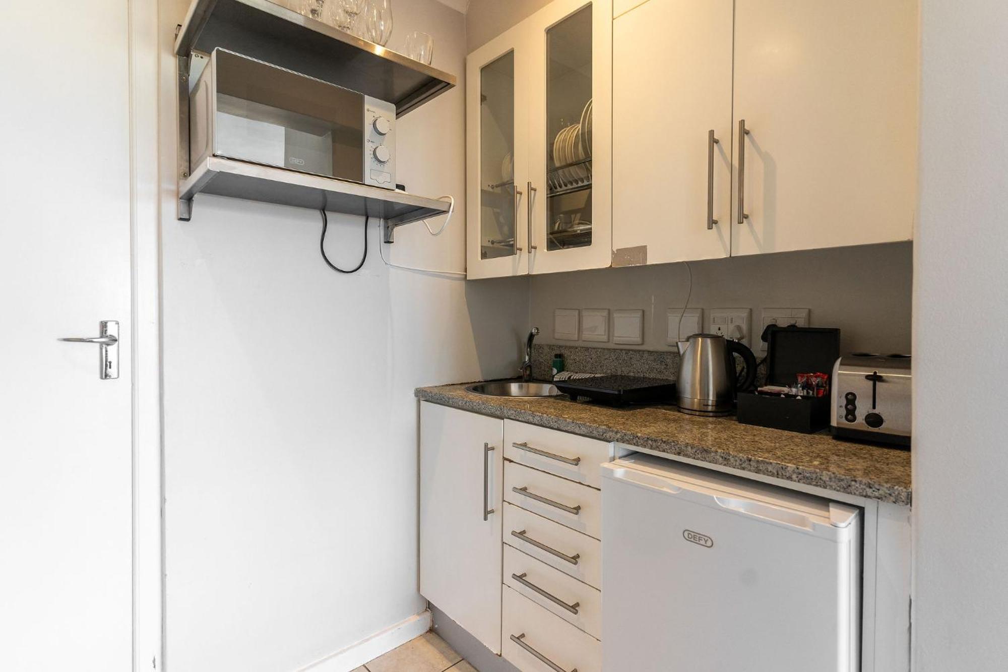 Mouille Point Places - Studios & Apartments Cape Town Bagian luar foto